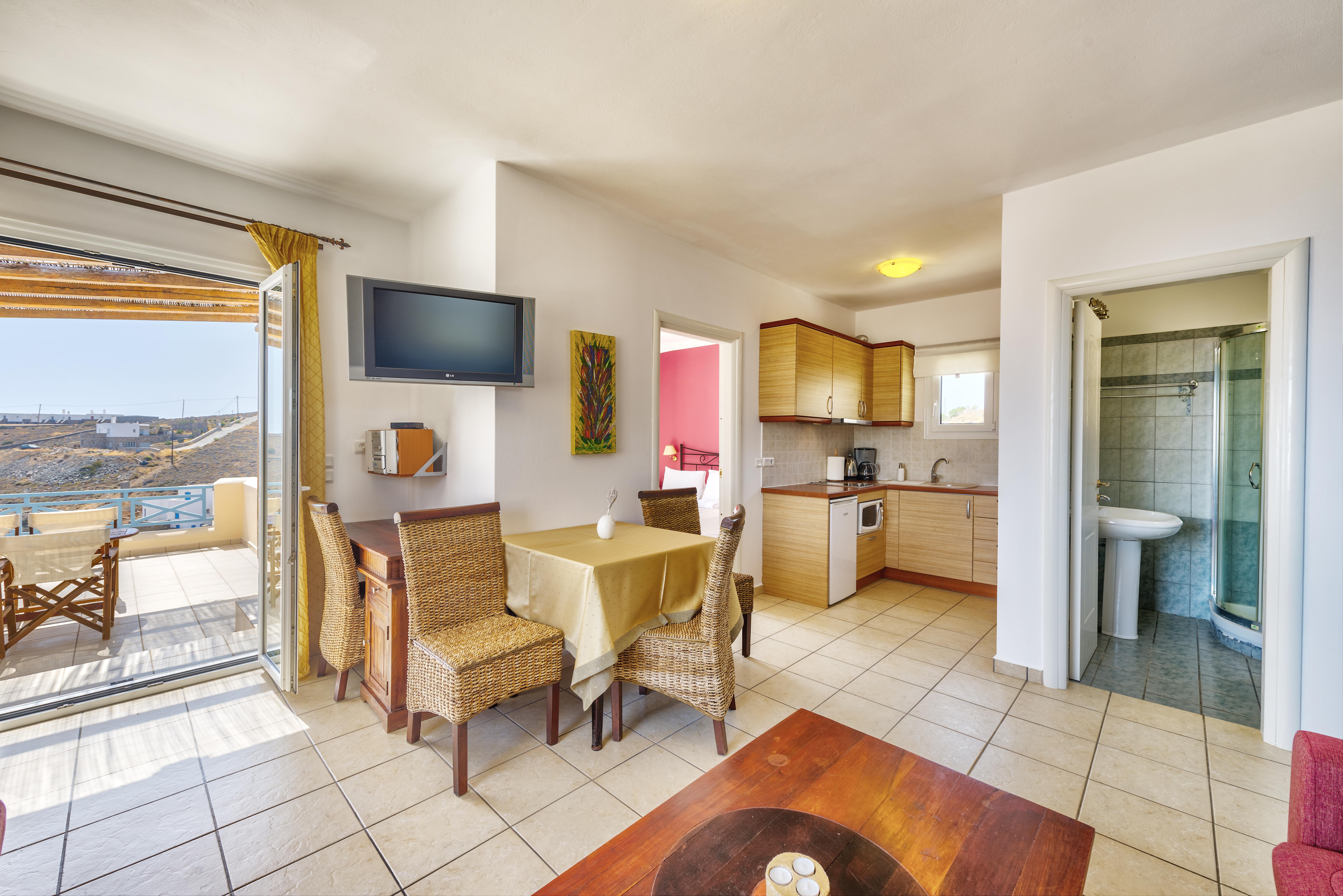 Sunrise Beach Suites アゾリムノス エクステリア 写真